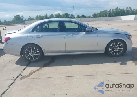 2020 Mercedes-Benz E 450 4Matic z USA, uszkodzony, nr VIN W1KZF6JB3LA760436